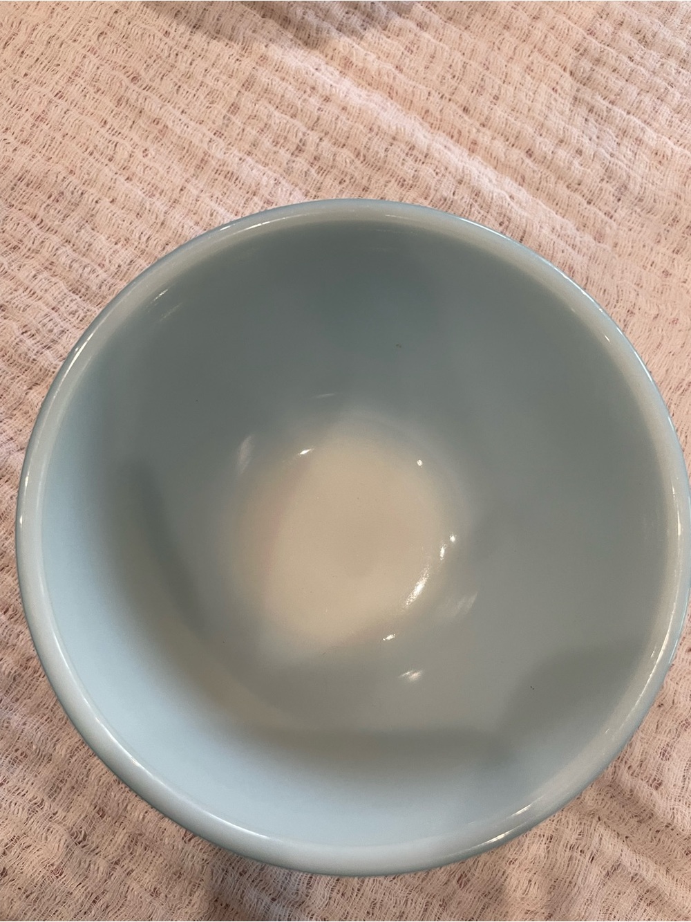 Vintage Pyrex #401 1.5pt bowl - Picture 5 of 7